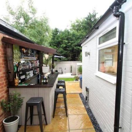 The Villas, Newly Refurbished Modern Home - Free Parking, Prime, Netflix Buckingham Extérieur photo
