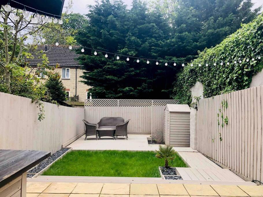 The Villas, Newly Refurbished Modern Home - Free Parking, Prime, Netflix Buckingham Extérieur photo